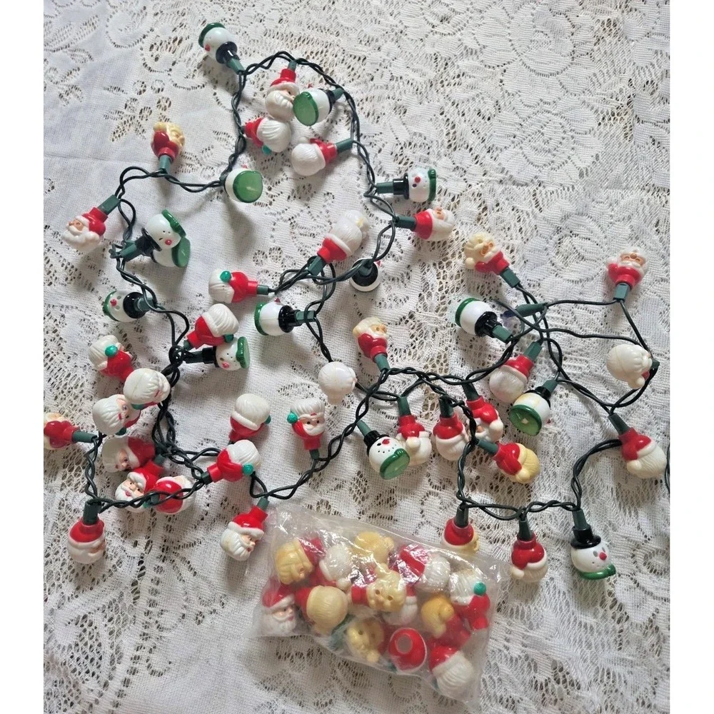 Santa & Snowman Miniature Blow‎ Mold Bulb Covers 50 String Light Set Vtg Decor